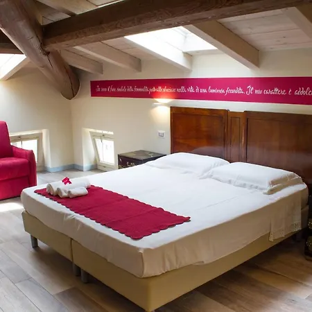 Di Cazzano - Bioluxury Living 3* Soave (Verona)
